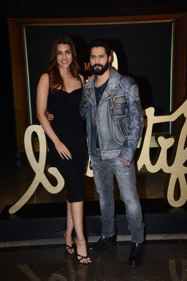 Varun Dhawan And Kriti Sanon Make For A Stylish Duo At Bhediya Event