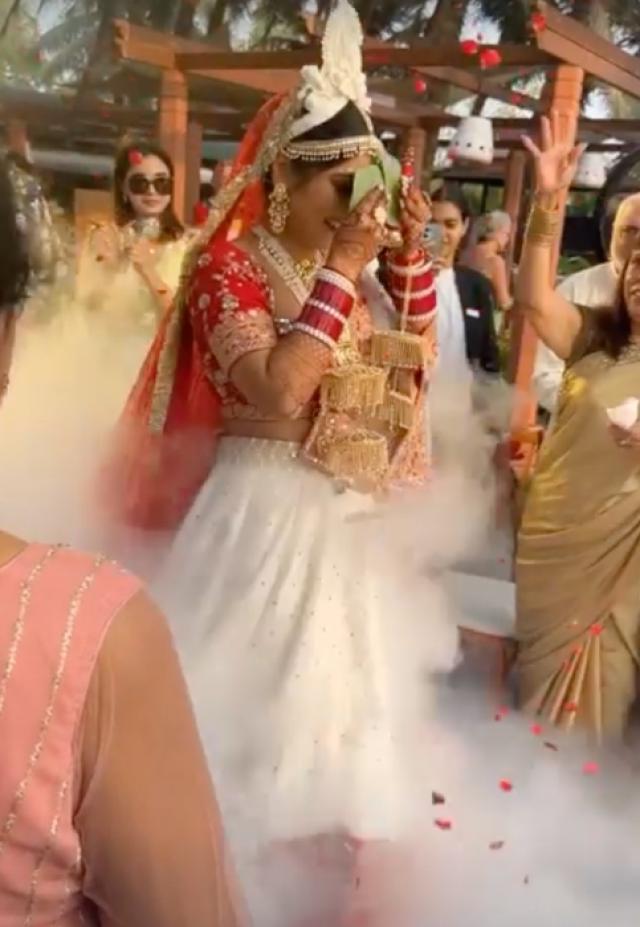 krishna-bengali-bride