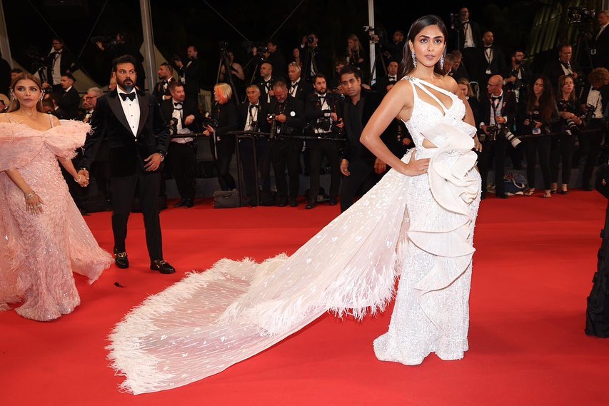 Mrunal-makes-her-red-carpet-debut-at-Cannes-2023