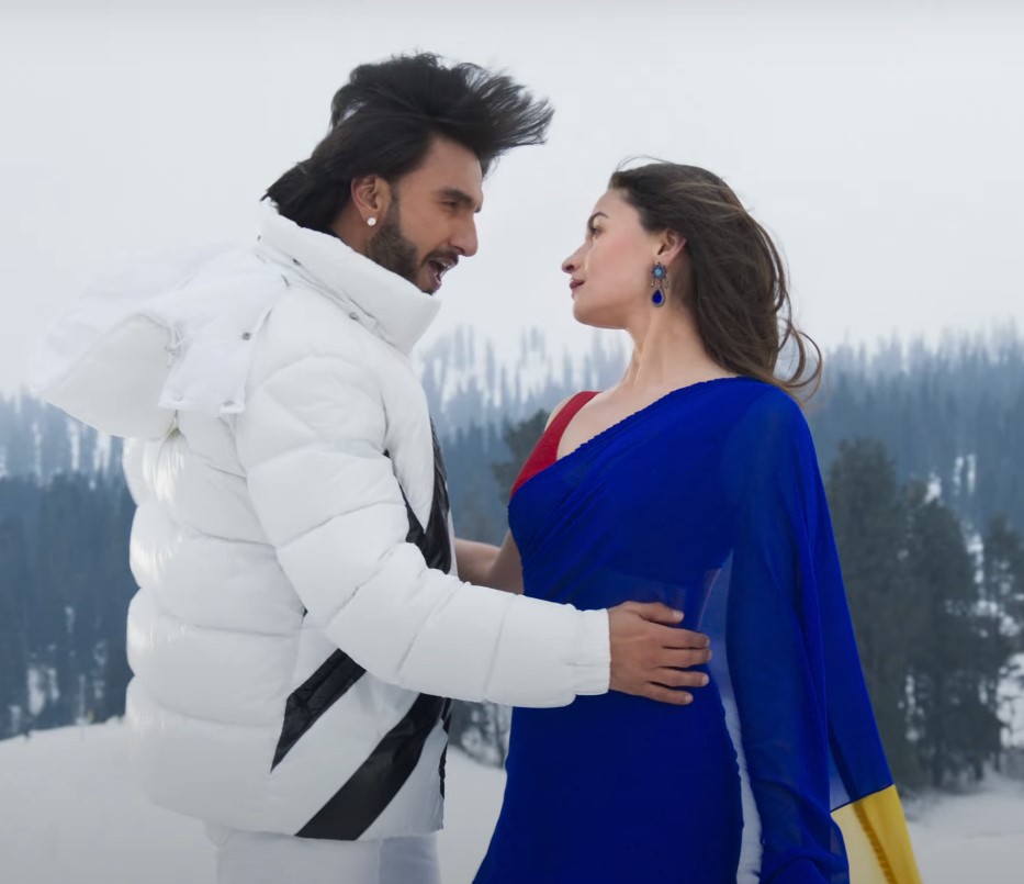 Alia-Ranveer snow look 1