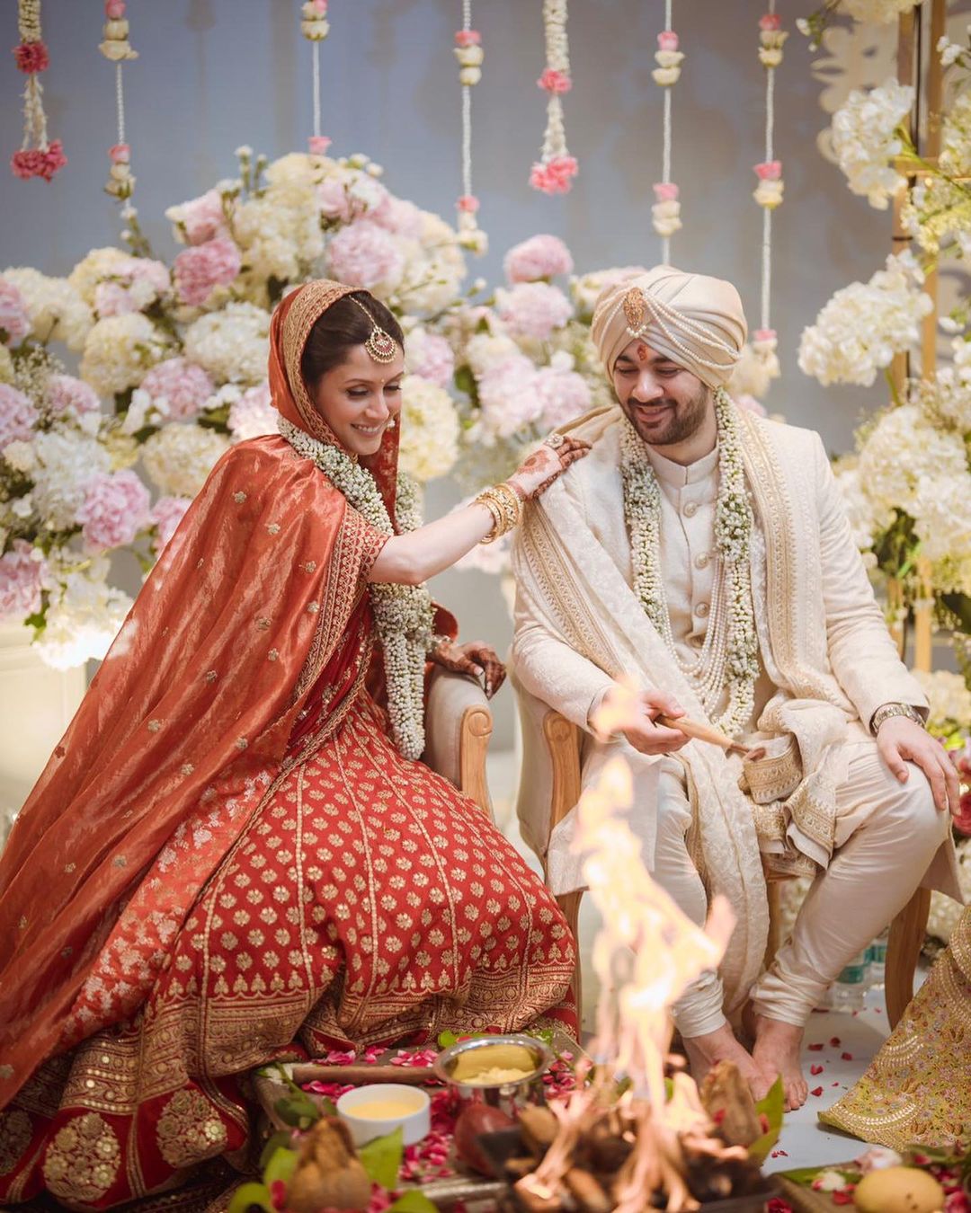 Karan-Deol-and-Drisha-Acharya-wedding-pic