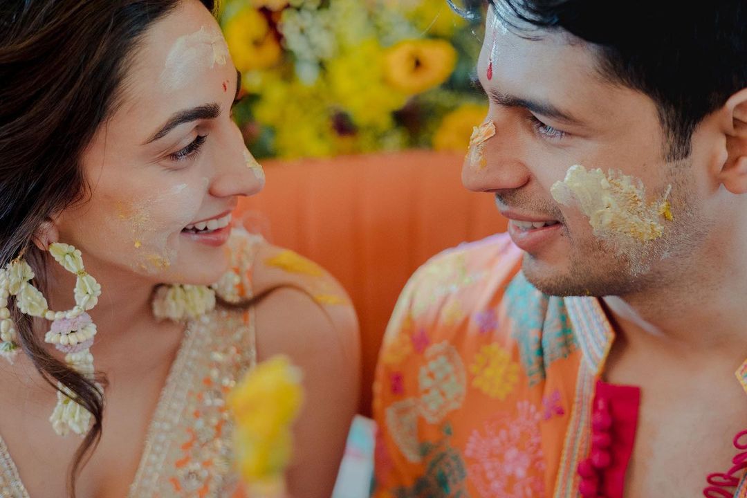 Sidharth-and-kiara-from-haldi-ceremony