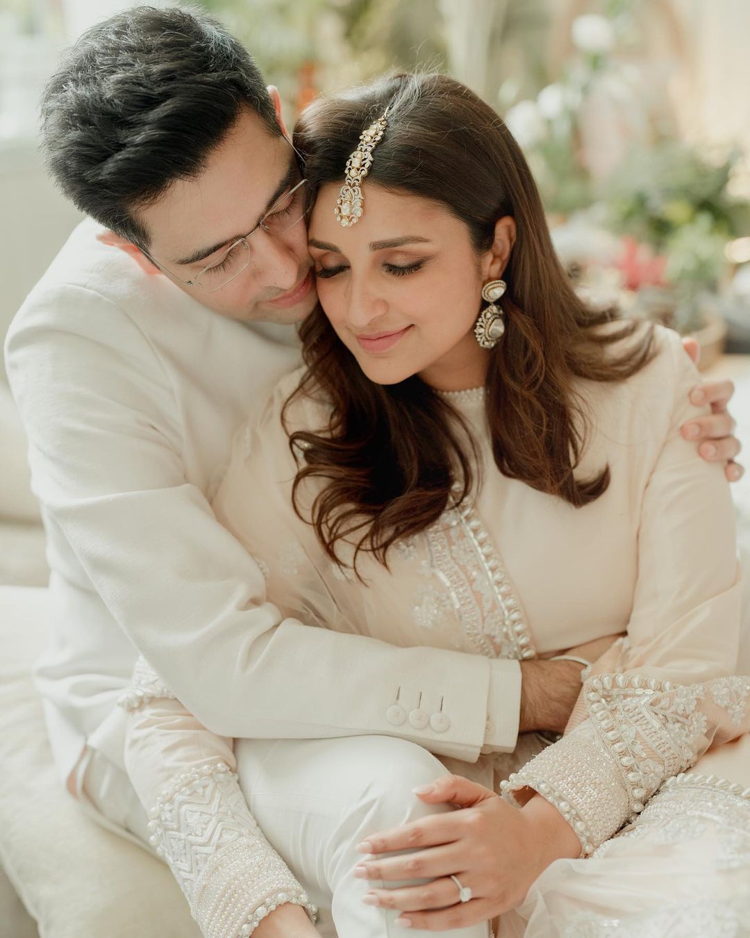 parineeti-chopra-raghav-chadha-engagement