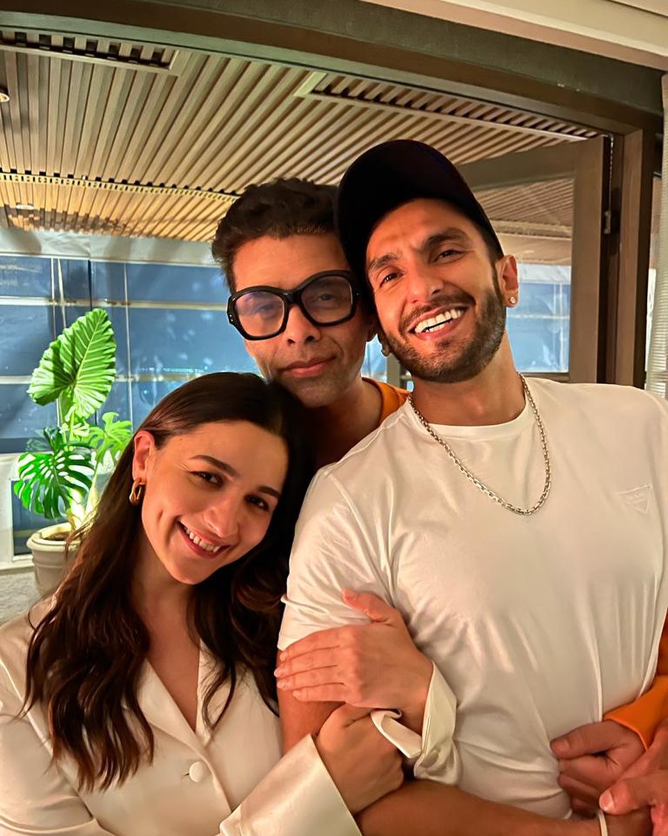 Alia Bhatt poses with Ranveer Singh, Karan Johar