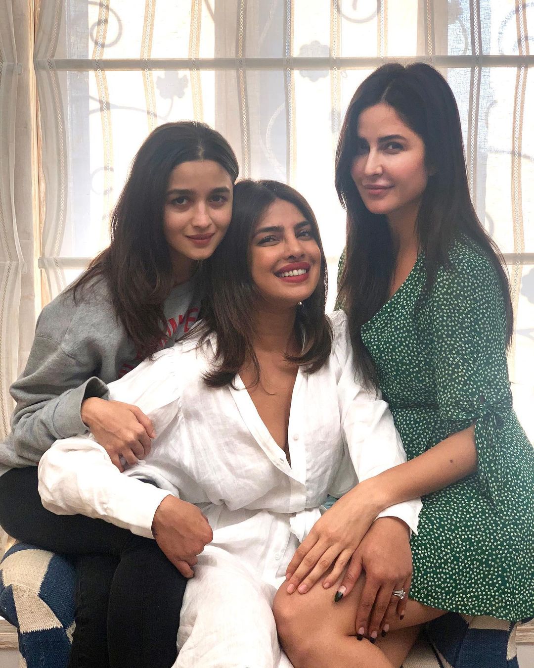 Katrina-Kaif-poses-with-Priyanka-Chopra-and-Alia-Bhatt