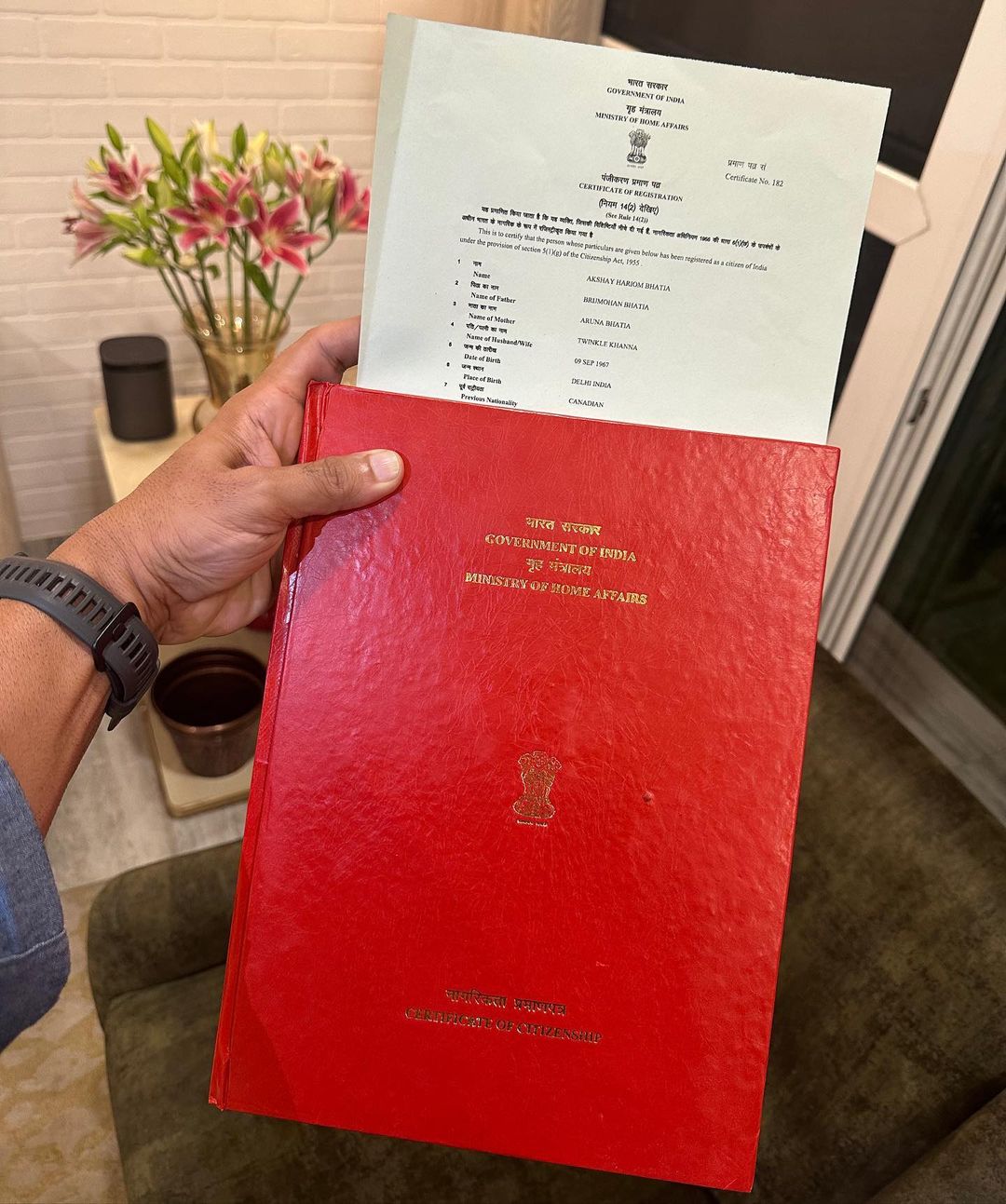 Akshay Kumar is now a citizen of India