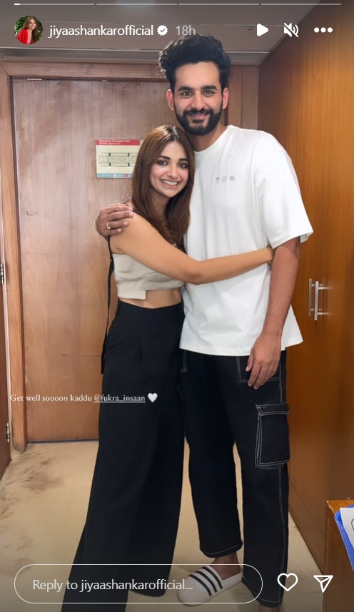 Jiya Shankar poses with Abhishek Malhan