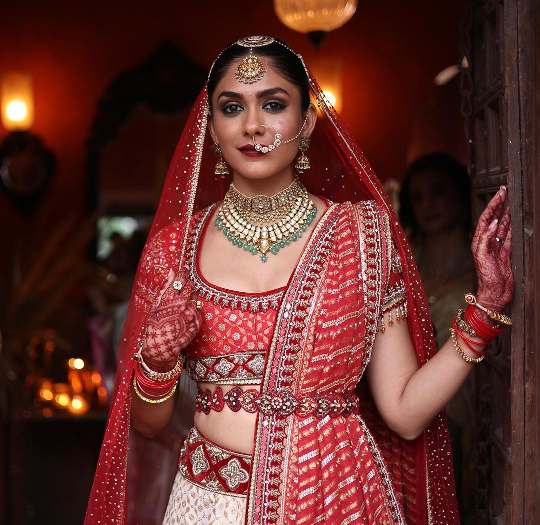 Mrunal Thakur in Made In Heaven 2