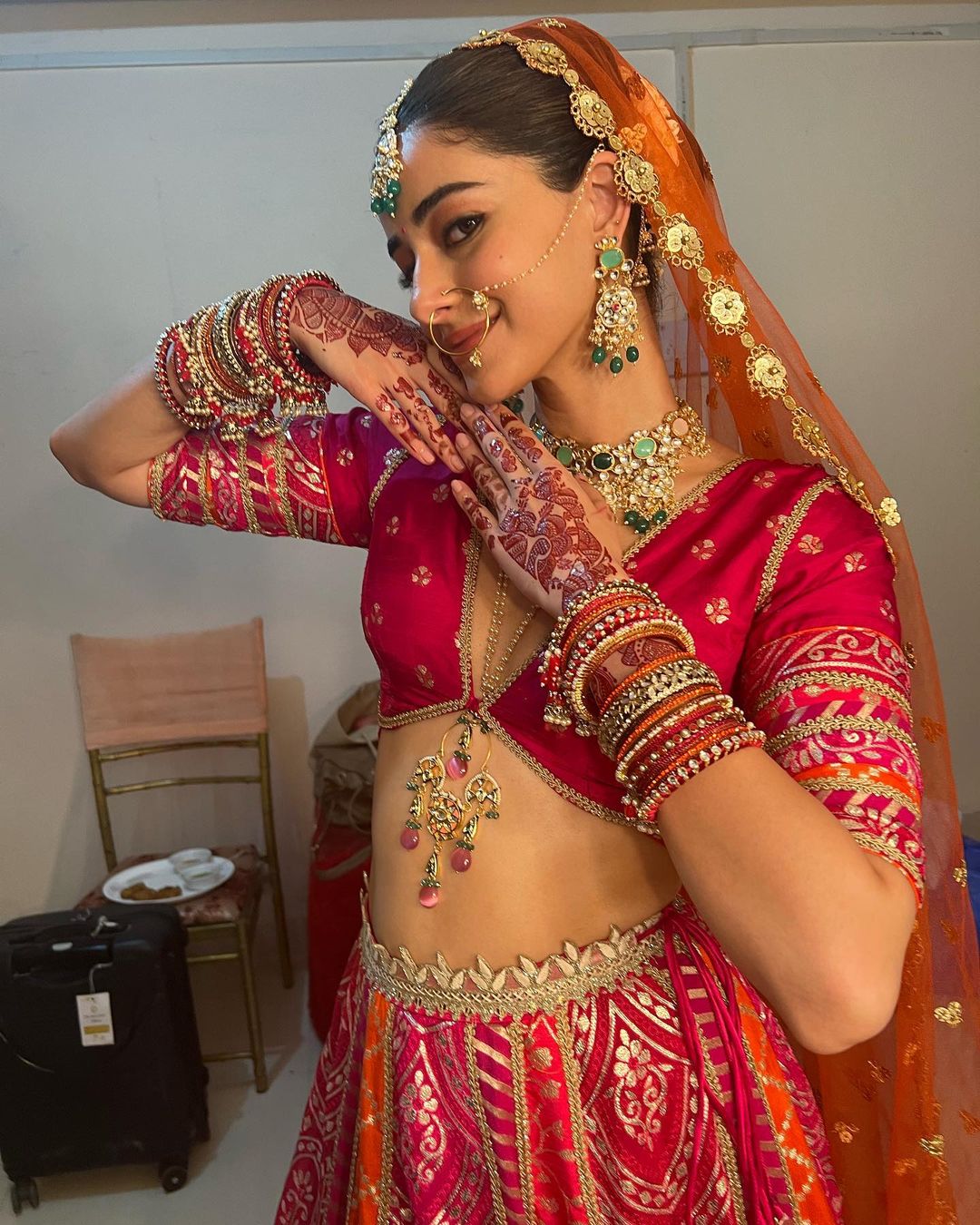 Ananya Panday as Pari Shrivastav