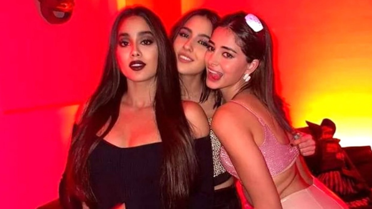 ananya panday, sara ali khan, shah rukh khan