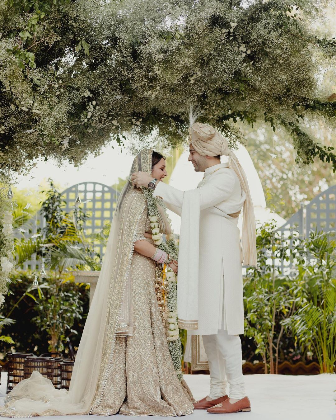 Parineeti Chopra and Raghav Chadha's wedding photo