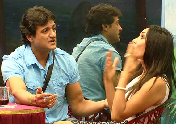 Armaan Kohli's fight with Sofia Hayat