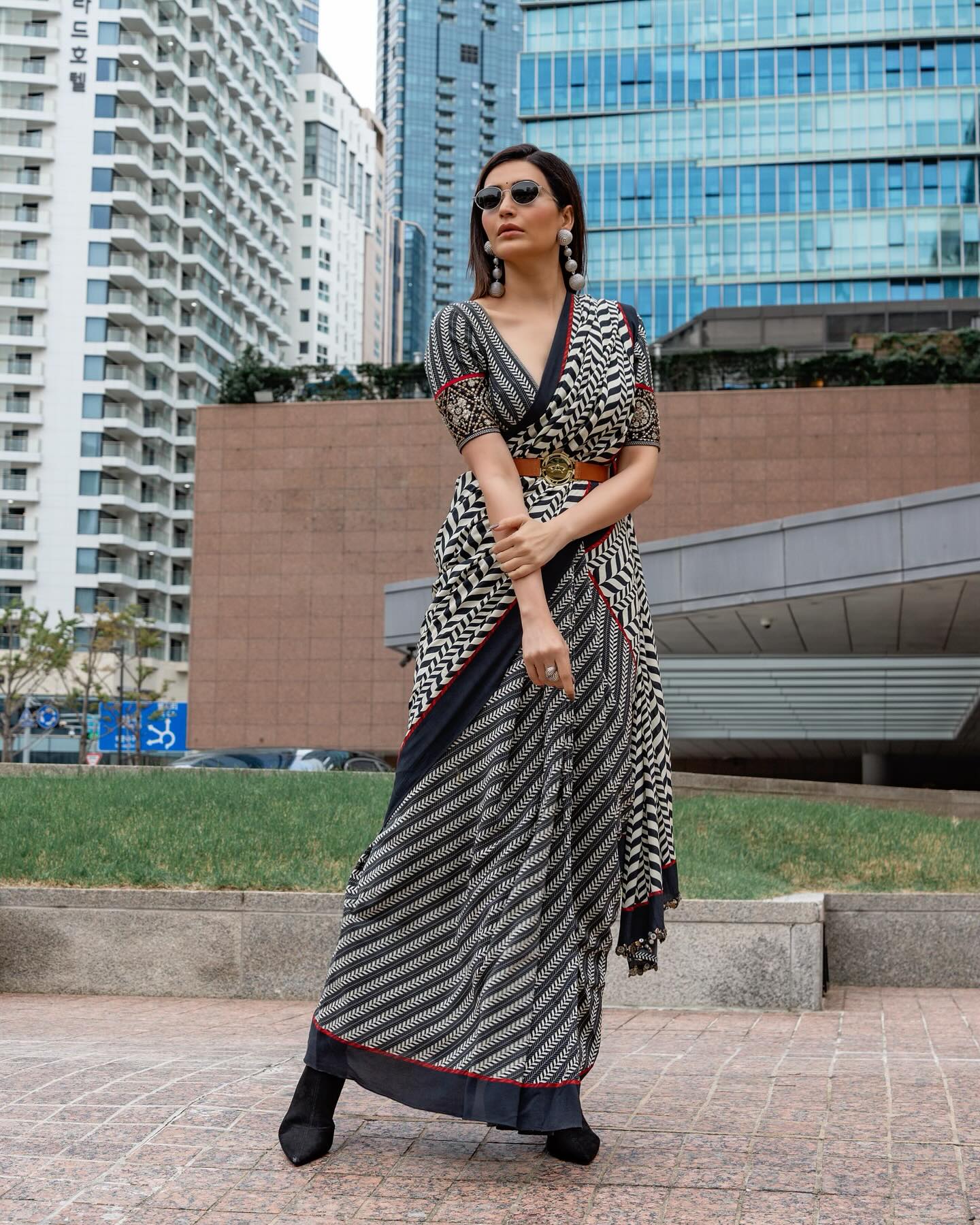 Karishma Tanna slays in the black and white saree