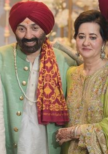 Sunny Deol with wife Pooja Deol