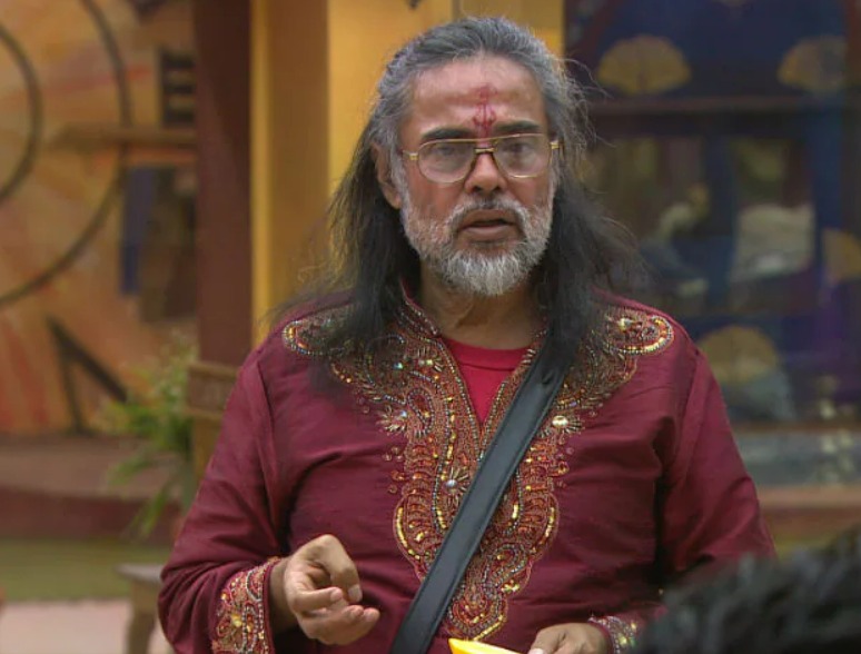 Swami Om controversial contestant of Bigg Boss 10