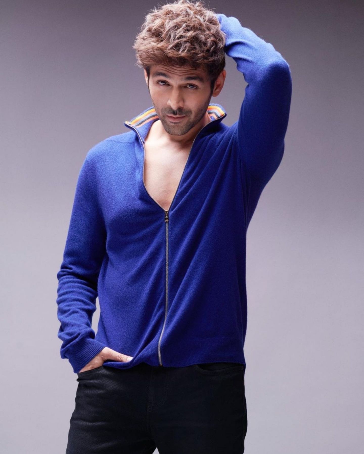 Kartik Aaryan - If looks could kill!