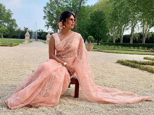 Priyanka Chopra in pastel pink saree