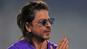 srk, shah rukh khan, srk hospitalised, srk at heat stroke, shah rukh khan sick, srk kkr, shah rukh khan kkr