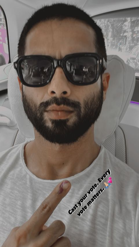 Shahid Kapoor casts a vote in 2024 elections