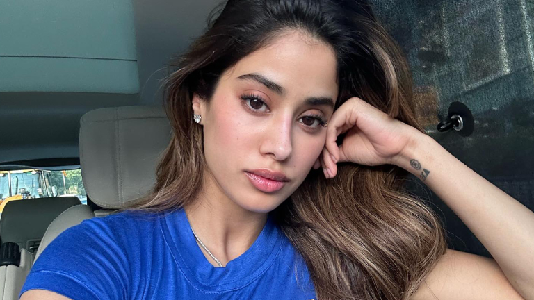 janhvi kapoor, janhvi kapoor hospitalised, janhvi kapoor ulajh