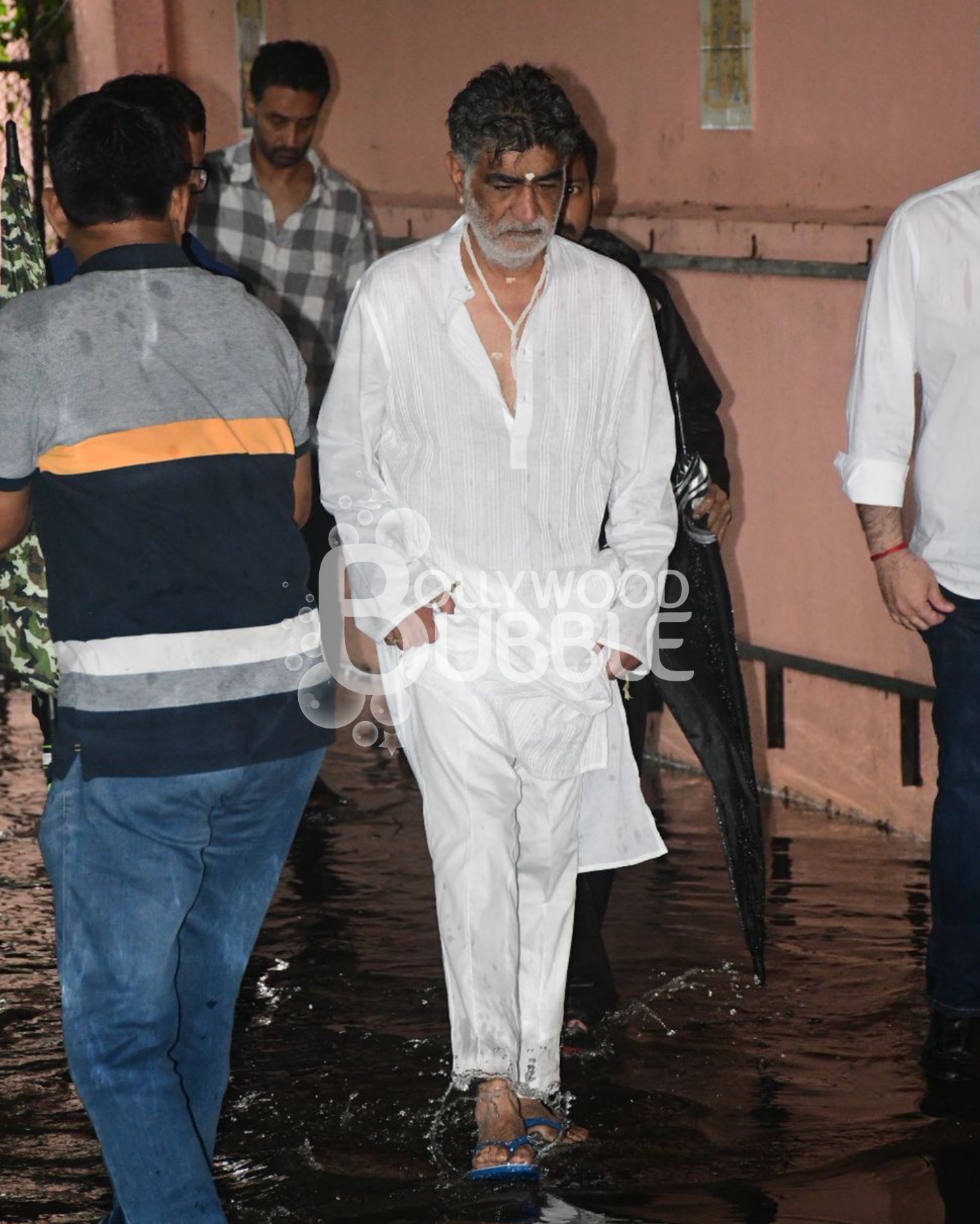 Krishan Kumar at Tishaa Kumar’s funeral