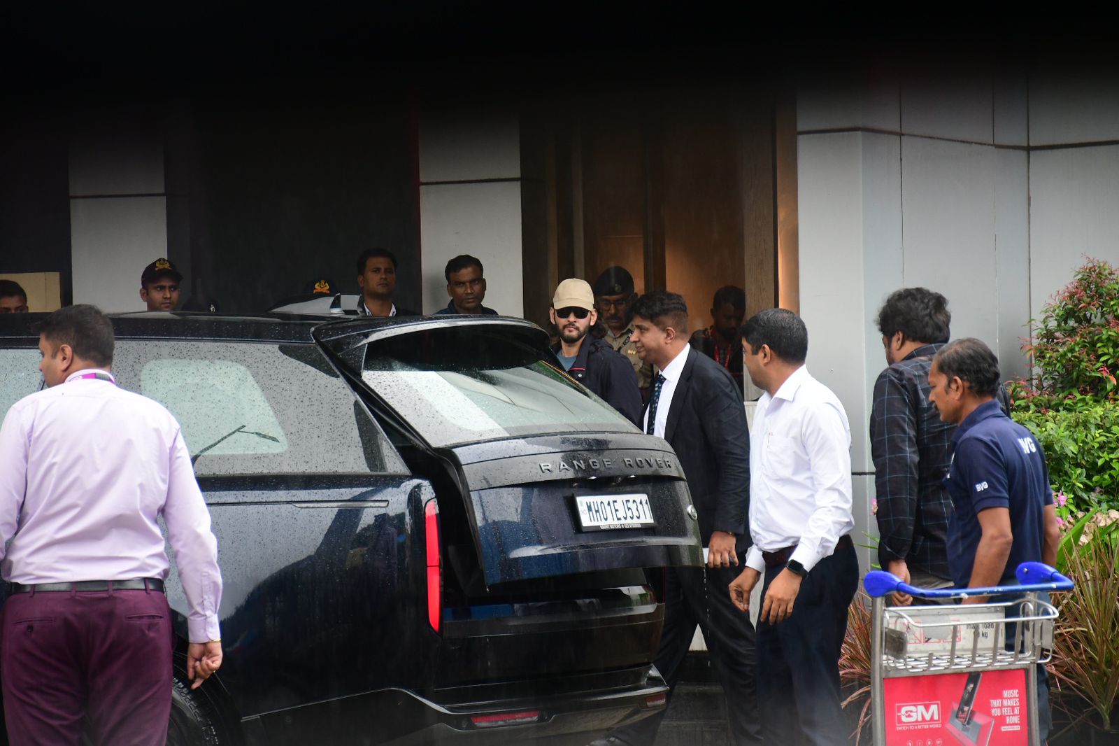 Mahesh Babu at airport