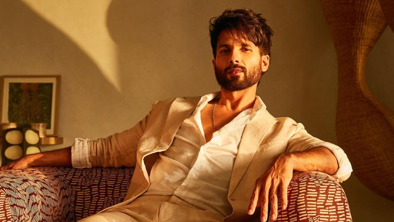 rajeev masand, shahid kapoor in devara, teri baaton mein uljha jiya, shahid mira, shahid in movies, ishq vishk shahid kapoor