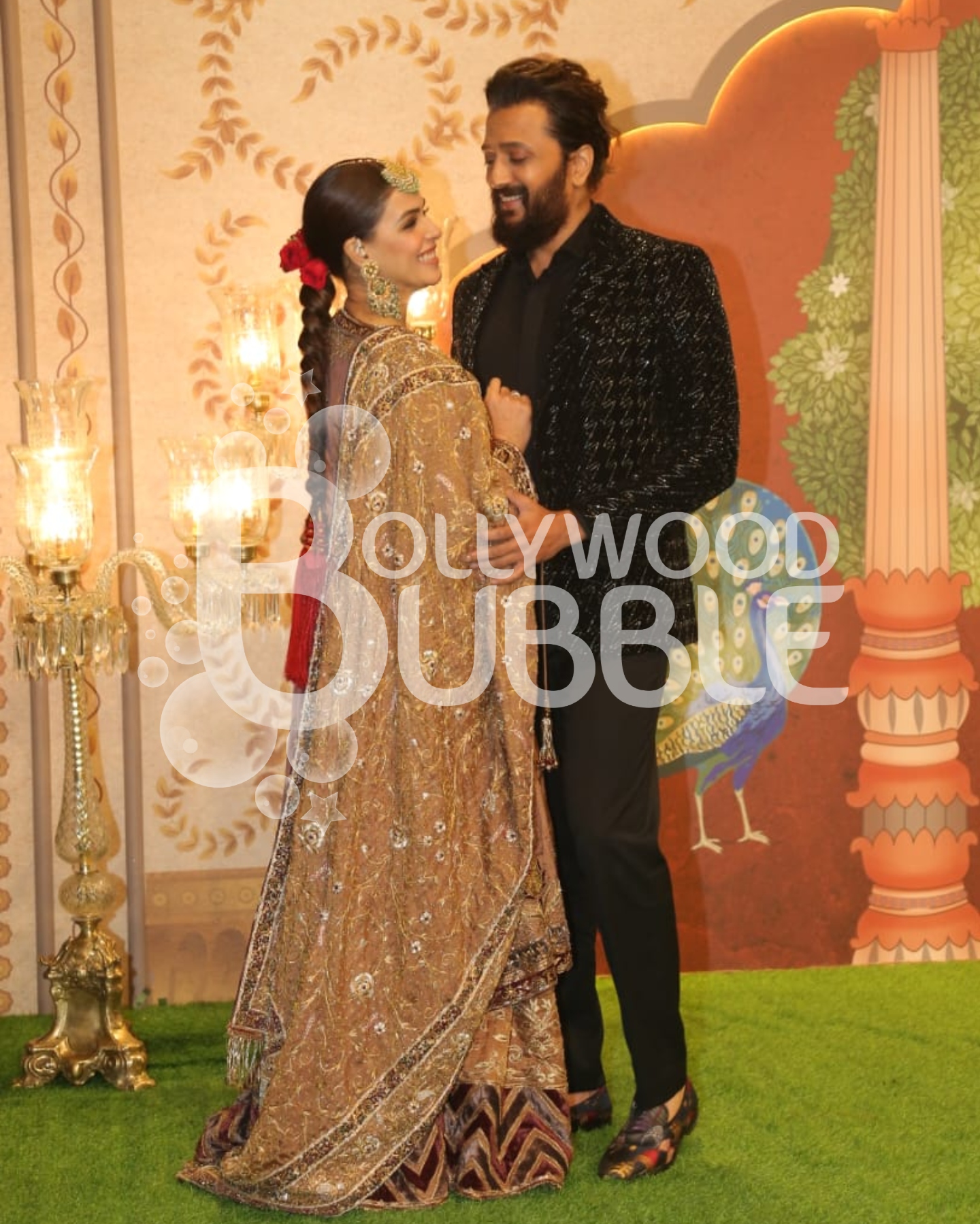 Riteish and Genelia at Anant Ambani-Radhika Merchant Aashirwad function