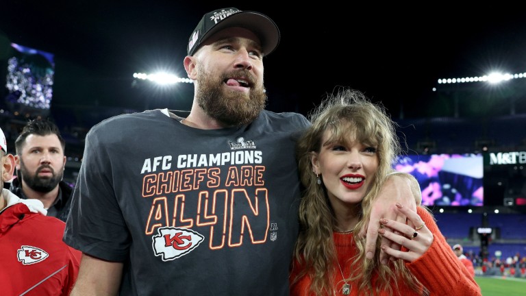 travis kelce, kansas city chiefs, taylor swift,