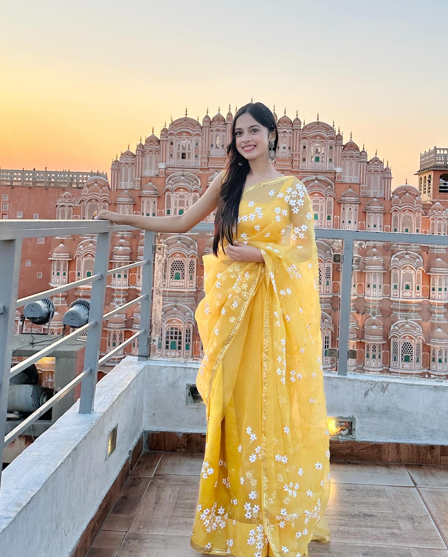 Nitanshi Goel looking radiant in a yellow saree