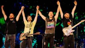 coldplay, ahmedabad, india tour,